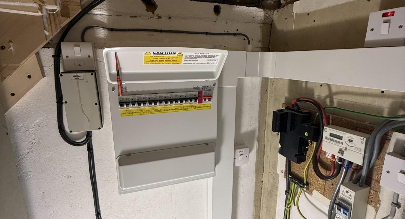 Fuse Box Upgrade in Worcester Park – 5-Bedroom Detached House