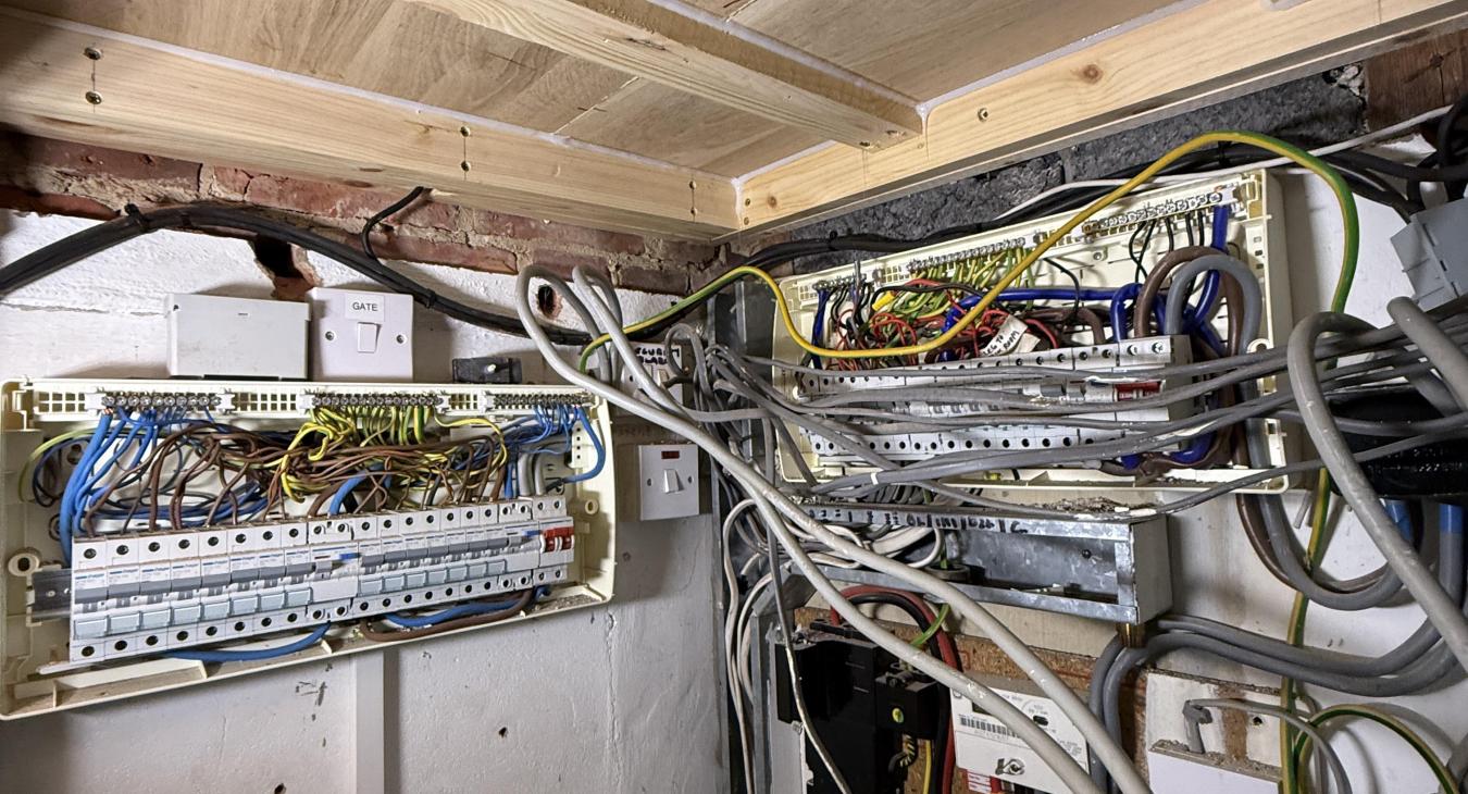 Fuse Box Upgrade in Worcester Park – 5-Bedroom Detached House