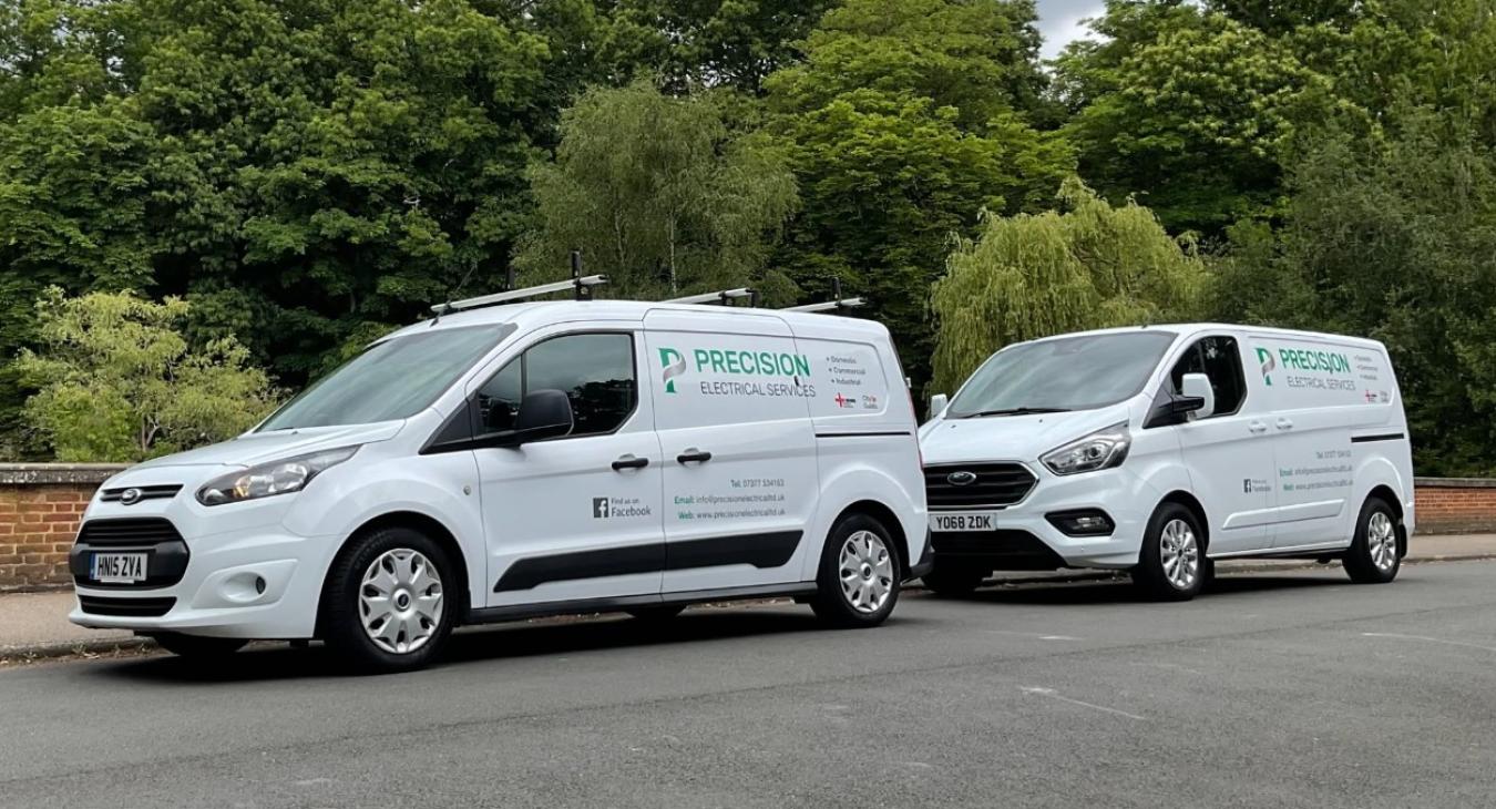Looking for an Electrician Near You in Weybridge? Here Is What to Check First