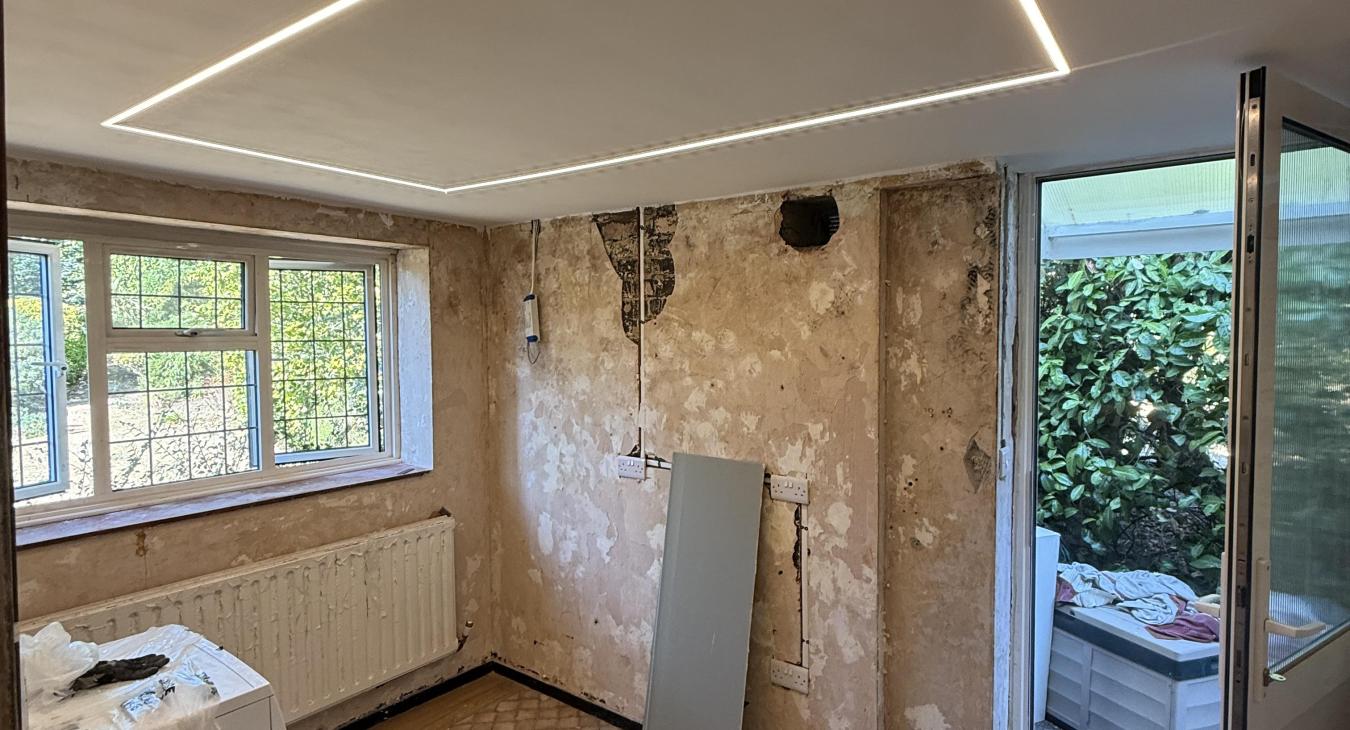 Plaster-In LED Profile Lighting for a Low-Ceiling Utility Room in Esher